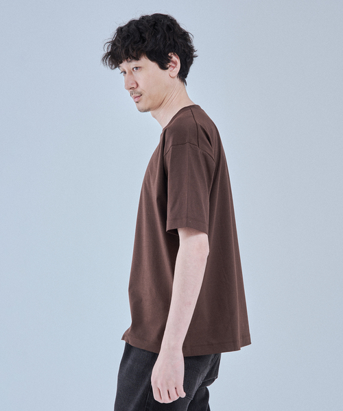 EDIFICE（エディフィス）の「アルビニスタ スムース Tシャツ（Tシャツ/カットソー・メンズ・オレンジ/ネイビー/ホワイト/ブルー/ブラウン系その他/アイボリー/ブラック・MEDIUM/SMALL/X-LARGE/LARGE）」の21枚目の写真