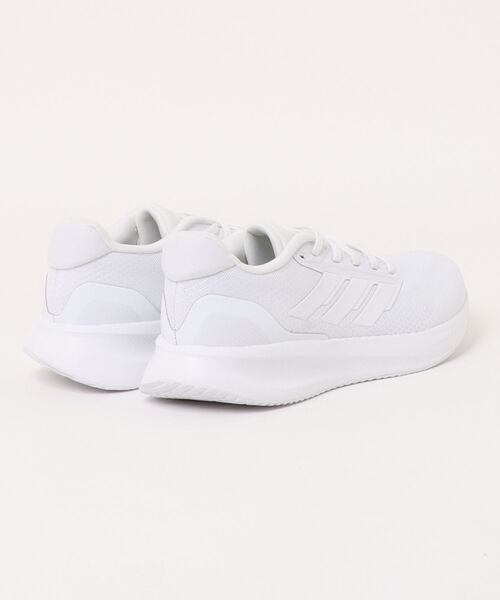 adidas(アディダス)の「adidas アディダス RUNFALCON 5【軽量】メンズスニーカー ランニングシューズ(ランファルコン5) IH7757 フットウェアホワイト/フットウェアホワイト(スニーカー・メンズ・ホワイト・27.5cm/28.0cm/28.5cm/29.0cm/30.0cm/25.0cm/25.5cm/26.0cm/26.5cm/27.0cm)」の2枚目の写真