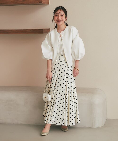 La boutique BonBon(ラブティックボンボン)の「【今すぐお届け!・名品】お袖ぽわんパールニットカーディガン(カーディガン/ボレロ・レディース・ネイビー/イエロー/ピンク/ホワイト/ライトグレー/サックスブルー・FREE)」の19枚目の写真
