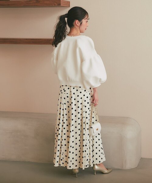 La boutique BonBon(ラブティックボンボン)の「【今すぐお届け!・名品】お袖ぽわんパールニットカーディガン(カーディガン/ボレロ・レディース・ネイビー/イエロー/ピンク/ホワイト/ライトグレー/サックスブルー・FREE)」の21枚目の写真