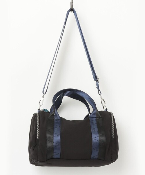 fredy emue（フレディエミュ）の「【CONTROL FREAK/コントロールフリーク】ミリタリーチャームボストンバッグ（ショルダーバッグ・レディース・オリーブ/ブラック・FREE）」の10枚目の写真