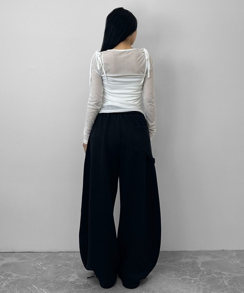 FOLLOWIN(フォロウィン)の「【冷房/UV対策】シアートップス×キャミソール 【2点セット】(Tシャツ/カットソー・レディース・ブラック/アイボリー/グレー・FREE)」の4枚目の写真