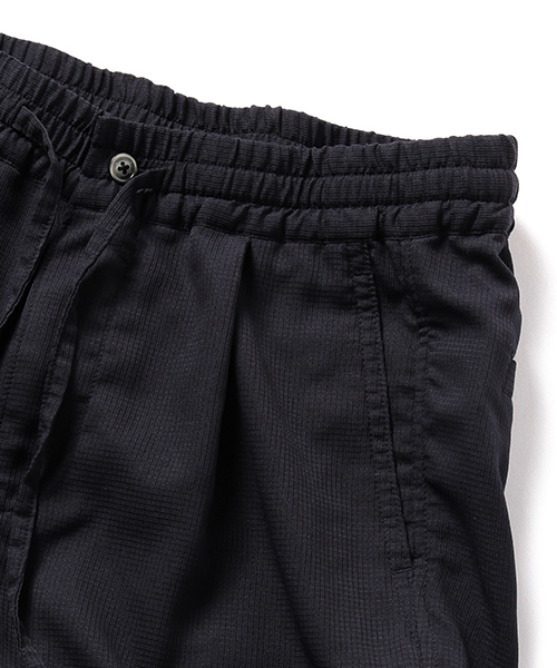 B:MING by BEAMS（ビーミングバイビームス）の「【Begin5月号掲載】【Smart5月号掲載】ビーミング by ビームス / ”Dot Air（TM）”パッカブルアンクルパンツ（その他パンツ・メンズ・ネイビー/ブラック・LARGE/MEDIUM/SMALL）」の18枚目の写真