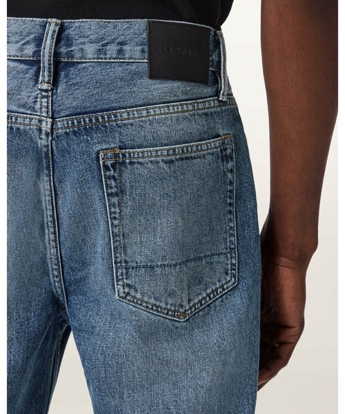 ALLSAINTS（オールセインツ）の「REID STRAIGHT FIT DENIM JEANS | REID ストレート フィット デニム ジーンズ（デニムパンツ・メンズ・ライトインディゴブルー・30/30/31/30/28/30）」の5枚目の写真