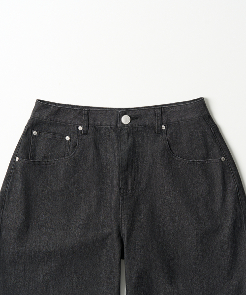 EXCONTAINER（エックスコンテナ）の「ローフェイドワイドデニムパンツ (WASHED BLACK)（デニムパンツ・メンズ・その他・SMALL/MEDIUM/LARGE/X-LARGE）」の2枚目の写真