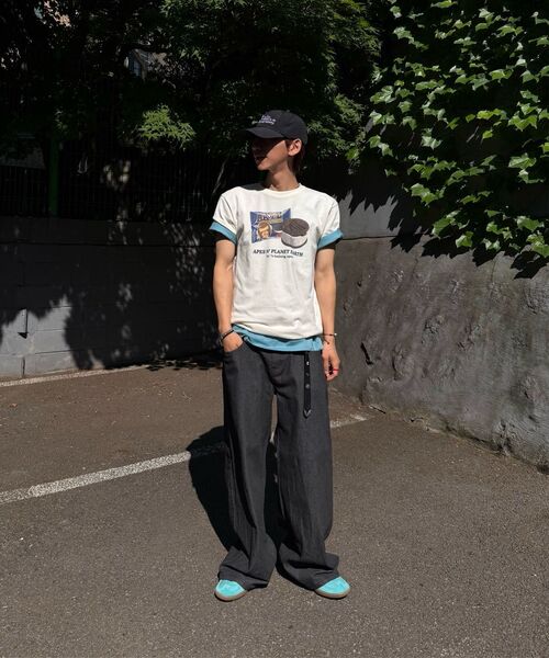 EXCONTAINER（エックスコンテナ）の「ローフェイドワイドデニムパンツ (WASHED BLACK)（デニムパンツ・メンズ・その他・SMALL/MEDIUM/LARGE/X-LARGE）」の8枚目の写真