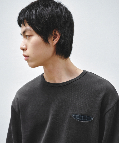 INTEMPOMOOD(インテンポムード)の「チェックインポケットロングスリーブ_グレー(Tシャツ/カットソー・メンズ・グレー・MEDIUM/LARGE)」の10枚目の写真