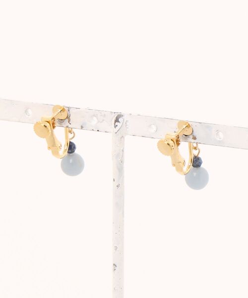 CERCA（チェルカ）の「September/エンジェライト＋ターコイズearring（イヤリング・レディース・ライトブルー・FREE）」の2枚目の写真