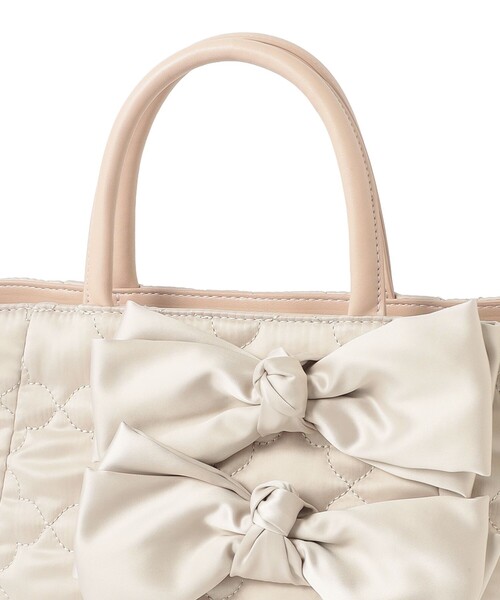 TO BE CHIC(トゥー ビー シック)の「サテンフラワーキルトトートバッグ(トートバッグ・レディース・ブラック/ピンク系その他2・FREE)」の13枚目の写真