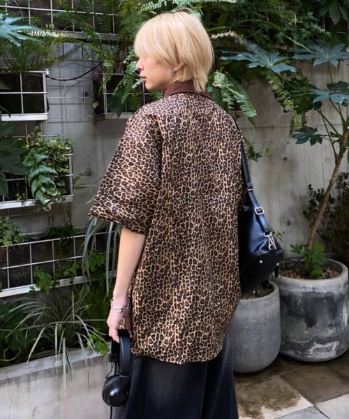 最終値下げ！！glamlipsレオパード柄ショート丈シャツ adamsJUGGLER（アダムスジャグラー） シャツ W/R25レオパードショート