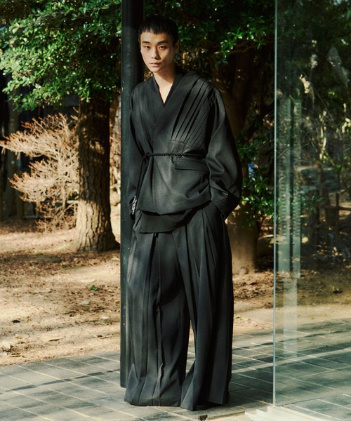 HARE（ハレ）の「【NARRIL】Judo-Style Hakama Trousers（デニムパンツ・メンズ・ブラック/ネイビー・SMALL/MEDIUM）」の3枚目の写真