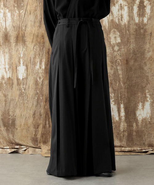 HARE（ハレ）の「【NARRIL】Judo-Style Hakama Trousers（デニムパンツ・メンズ・ブラック/ネイビー・SMALL/MEDIUM）」の7枚目の写真