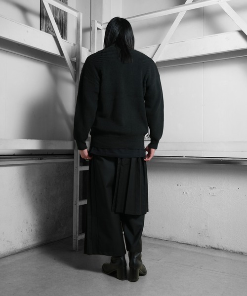 Ruze(ルゼ)の「HAKAMA pleats wide pants /ハカマプリーツワイドパンツ(その他パンツ・メンズ・ブラック・FREE)」の15枚目の写真