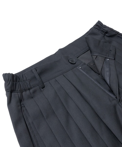 Ruze(ルゼ)の「HAKAMA pleats wide pants /ハカマプリーツワイドパンツ(その他パンツ・メンズ・ブラック・FREE)」の10枚目の写真