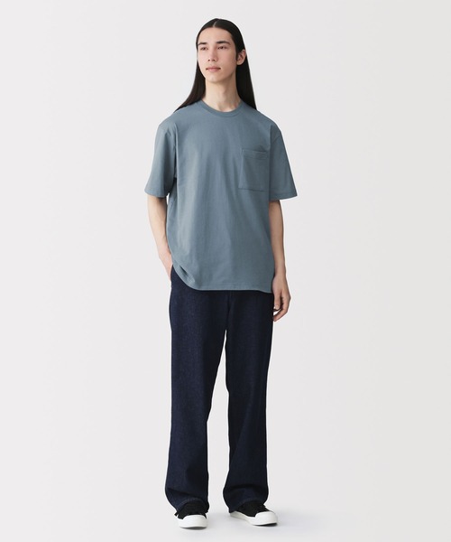 無印良品（ムジルシリョウヒン）の「紳士　洗いざらし天竺編みクルーネックワイド半袖Ｔシャツ（Tシャツ/カットソー・メンズ・ブルー系/ダークネイビー/ホワイト/グレー/スモーキーグリーン系/ブラック・S/M/L/XL）」の10枚目の写真