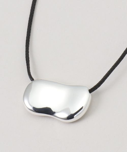 SLOBE IENA（スローブイエナ）の「Heaven Mayhem/ヘブン メイヘム PEBBLE ネックレス（ネックレス・レディース・シルバー・FREE）」の5枚目の写真