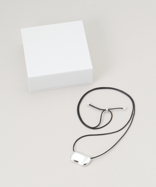 SLOBE IENA（スローブイエナ）の「Heaven Mayhem/ヘブン メイヘム PEBBLE ネックレス（ネックレス・レディース・シルバー・FREE）」の3枚目の写真