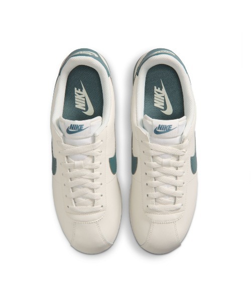 NIKE(ナイキ)の「NIKE W Cortez Leather(ナイキ コルテッツ レザー)(スニーカー・レディース・ホワイト系・23.5cm/23cm/29cm/28.5cm/28cm/27.5cm/27cm/26.5cm/26cm/25.5cm/25cm/24.5cm/24cm)」の6枚目の写真