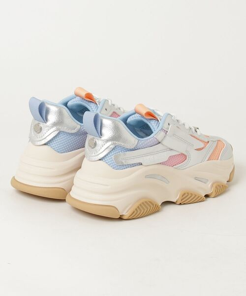 STEVE MADDEN(スティーブマデン)の「STEVE MADDEN スティーブマデン POSSESSION-E-XS ECOスニーカー(スニーカー・レディース・ブロンズ/シルバー系その他・23.5cm/24.0cm/24.5cm/25.0cm/23.0cm)」の5枚目の写真