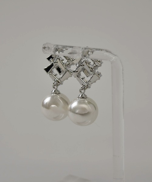 LA MUe(ラミュー)の「【LA MUE】シルバー925ポスト パール×ビジュー ドロップピアス(ピアス(両耳用)・レディース・ゴールド/シルバー・FREE)」の10枚目の写真
