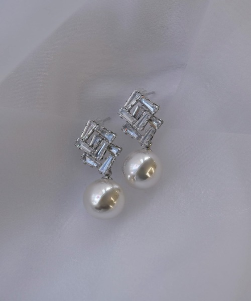 LA MUe(ラミュー)の「【LA MUE】シルバー925ポスト パール×ビジュー ドロップピアス(ピアス(両耳用)・レディース・ゴールド/シルバー・FREE)」の11枚目の写真