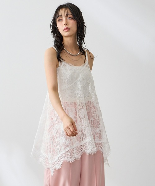 Anclear oui(アンクリアウィ)の「ラウンドヘムレースキャミチュニック(キャミソール・レディース・White・F)」の4枚目の写真