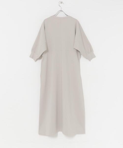 ITEMS URBANRESEARCH(アイテムズ アーバンリサーチ)の「ハーフジップドルマンワンピース(ワンピース・レディース・グレー系その他/ブラック/ブルー系その他・FREE)」の10枚目の写真