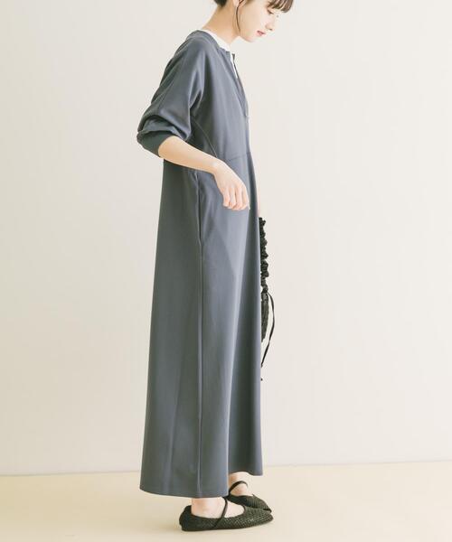 ITEMS URBANRESEARCH(アイテムズ アーバンリサーチ)の「ハーフジップドルマンワンピース(ワンピース・レディース・グレー系その他/ブラック/ブルー系その他・FREE)」の21枚目の写真