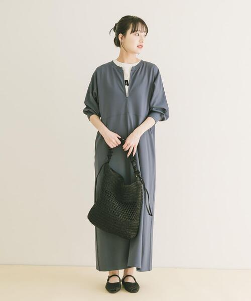 ITEMS URBANRESEARCH(アイテムズ アーバンリサーチ)の「ハーフジップドルマンワンピース(ワンピース・レディース・グレー系その他/ブラック/ブルー系その他・FREE)」の22枚目の写真