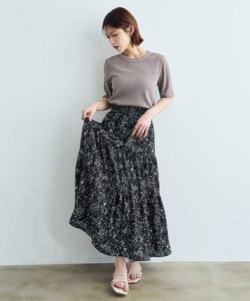 mil(ミル)の「小花柄ワッシャーティアードスカート【587253】(スカート・レディース・ブラック/オフホワイト・ONE SIZE)」の7枚目の写真