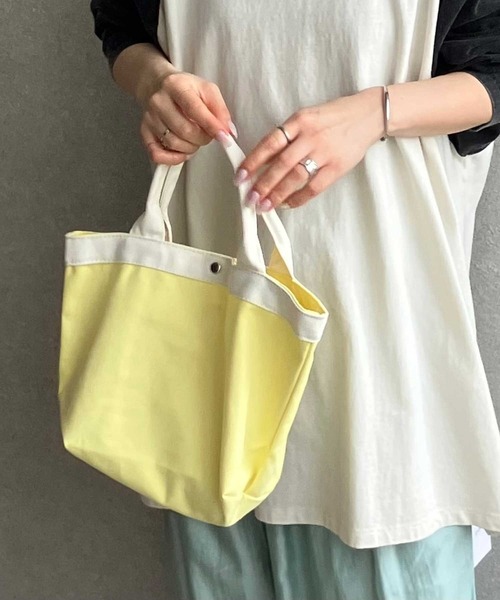zena(ジェナ)の「キャンバス配色トートバッグ(トートバッグ・レディース・イエロー/オレンジ/ブルー/ナチュラル/グリーン・ONE SIZE)」の1枚目の写真