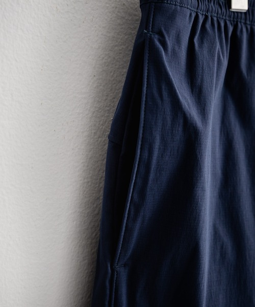 THE NORTH FACE(ザノースフェイス)の「THE NORTH FACE ザ・ノースフェイス CLASS V PATHFINDER PU 撥水 吸汗速乾 リップストップナイロンワイドショートパンツ(その他パンツ・メンズ・ブラック/ネイビー/イエロー・M/L)」の11枚目の写真