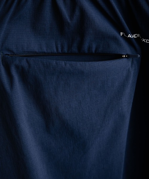 THE NORTH FACE(ザノースフェイス)の「THE NORTH FACE ザ・ノースフェイス CLASS V PATHFINDER PU 撥水 吸汗速乾 リップストップナイロンワイドショートパンツ(その他パンツ・メンズ・ブラック/ネイビー/イエロー・M/L)」の4枚目の写真