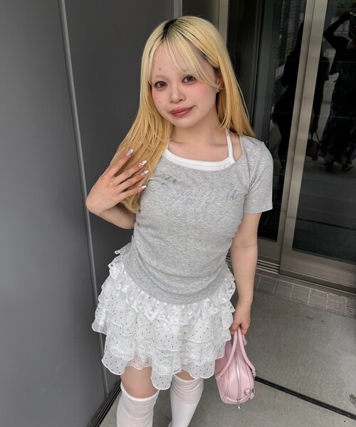 continuer de NICE CLAUP(コンティニューデナイスクラップ)の「裾レースキラキラロゴホルターT(Tシャツ/カットソー・レディース・ピンク/ブラック/トップグレー/その他11/ドット・FREE)」の7枚目の写真