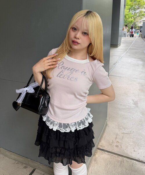 continuer de NICE CLAUP(コンティニューデナイスクラップ)の「裾レースキラキラロゴホルターT(Tシャツ/カットソー・レディース・ピンク/ブラック/トップグレー/その他11/ドット・FREE)」の10枚目の写真