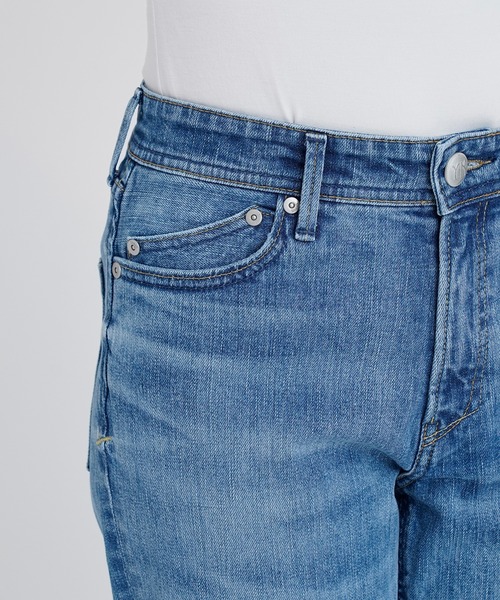 YANUK(ヤヌーク)の「Low Rise スリムストレート "LOUISE"(デニムパンツ・レディース・ブルー・26inch/24inch/23inch/22inch/21inch/25inch)」の11枚目の写真