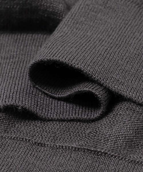 URBAN RESEARCH DOORS(アーバンリサーチドアーズ)の「Ramie High Gauge Crew-Neck Knit(ニット/セーター・メンズ・チャコールグレー/ブラウン・LARGE/MEDIUM)」の5枚目の写真