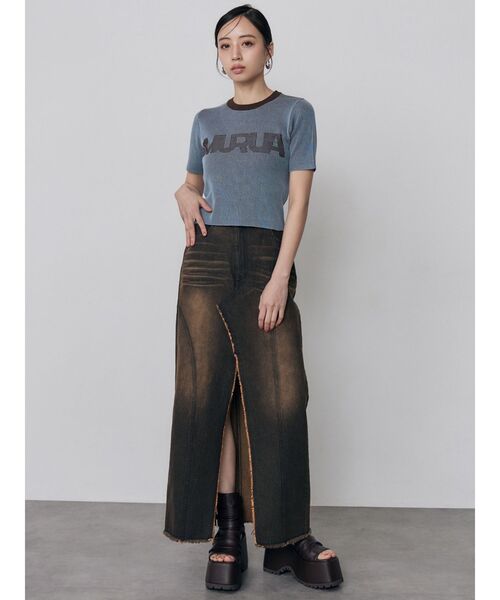 MURUA(ムルーア)の「デニムスリットロングスカート 夏服(デニムスカート・レディース・ブラック/ブラウン・2/1)」の16枚目の写真
