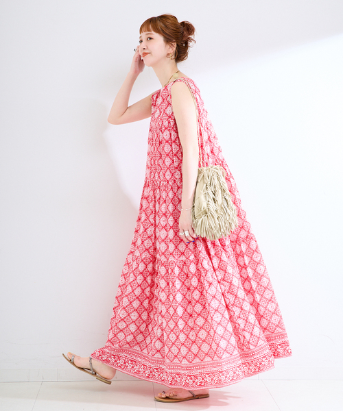 B.C STOCK(ベーセーストック)の「《追加》手洗い可 / ティアードスリーブレスワンピース(ワンピース・レディース・レッド/グリーン/ブラック系その他・FREE)」の10枚目の写真