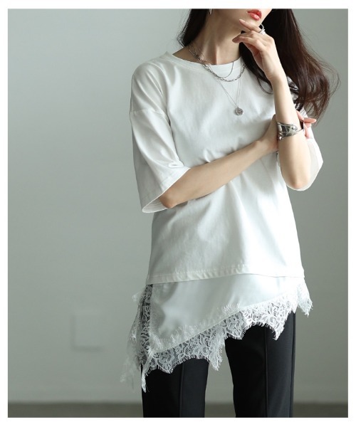 Sawa a la mode(サワアラモード)の「異素材レースアシンメトリーTシャツ(Tシャツ/カットソー・レディース・ブラック・FREE)」の4枚目の写真