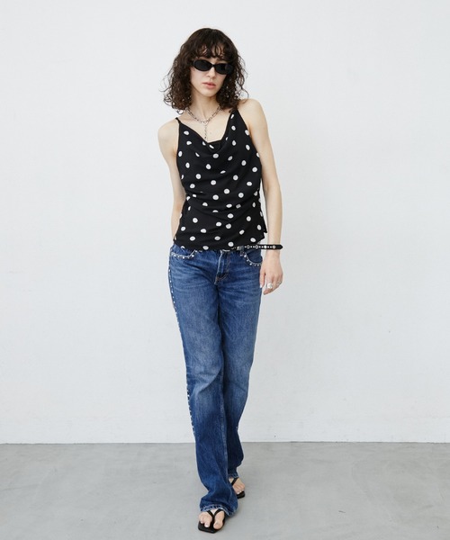 uyu.(ウユ)の「Polka Dot Pattern Halter Neck Camisole/ポルカドットホルターネックトップス(キャミソール・レディース・ブラウン/ブラック・FREE)」の19枚目の写真