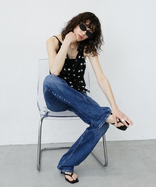 uyu.(ウユ)の「Polka Dot Pattern Halter Neck Camisole/ポルカドットホルターネックトップス(キャミソール・レディース・ブラウン/ブラック・FREE)」の11枚目の写真