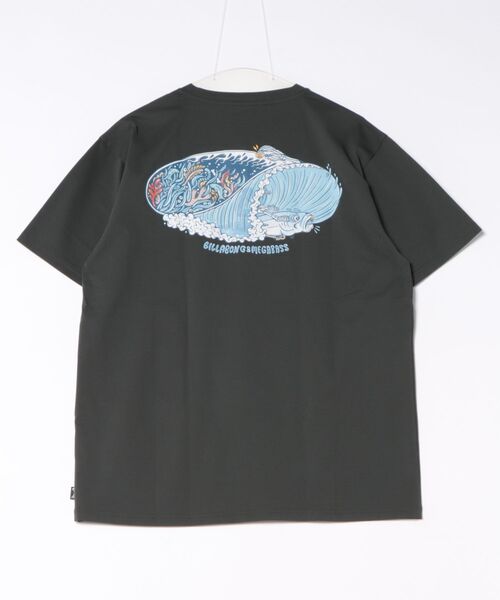BILLABONG(ビラボン)の「BILLABONG メンズ MEGABASS SURF FLEX サーフTシャツ 【2026年夏モデル】(Tシャツ/カットソー・メンズ・ホワイト/ブラック系その他・LARGE/X-LARGE/MEDIUM)」の3枚目の写真