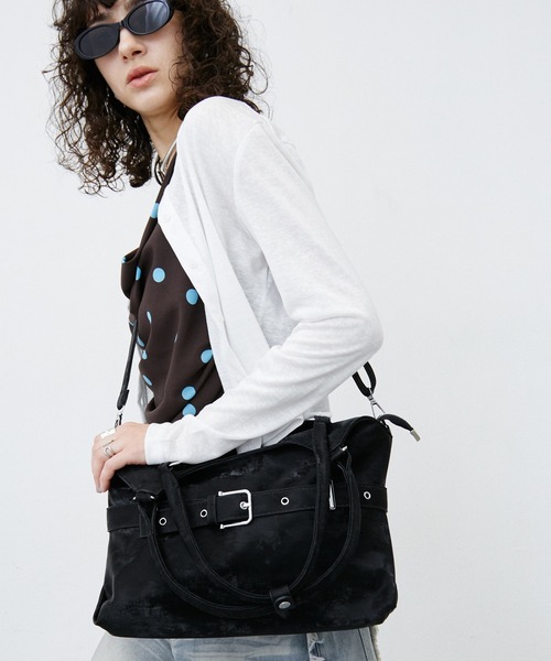 uyu.(ウユ)の「ベルトバックルトートバッグ/ショルダーバッグ/クラッシュ加工(トートバッグ・レディース・シルバー/ブラック/ブルー・FREE)」の14枚目の写真