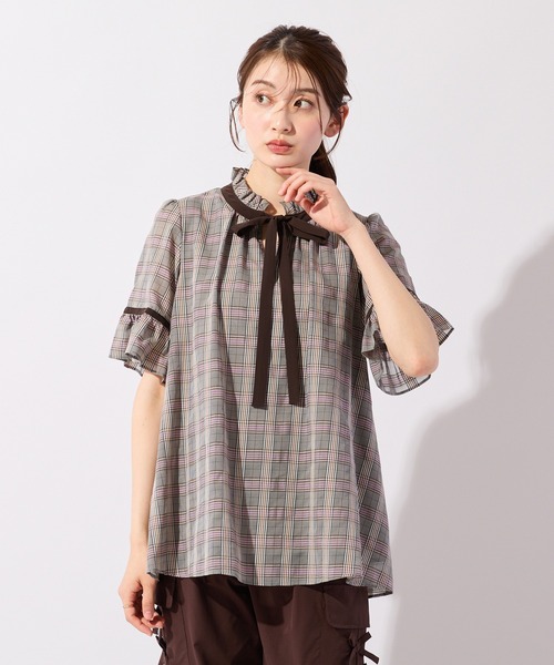 Rose Tiara(ローズティアラ)の「フレア袖シアーグレンチェックブラウス(シャツ/ブラウス・レディース・ブラウン/バイオレット・38/42/46)」の3枚目の写真
