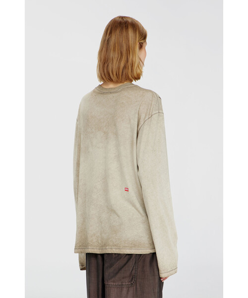 DIESEL（ディーゼル）の「ウィメンズ 長袖Tシャツ T-HILARY-LS-AA2（Tシャツ/カットソー・レディース・ベージュ系その他/パープル・SMALL/X-SMALL/MEDIUM/XX-SMALL/LARGE）」の9枚目の写真