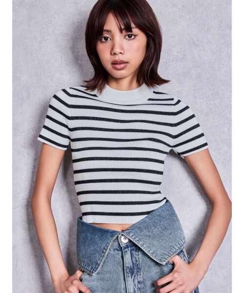 GYDA(ジェイダ)の「ボトルネックリブニットトップス(Tシャツ/カットソー・レディース・グレー/その他1/ブラック/オフホワイト・FREE)」の4枚目の写真