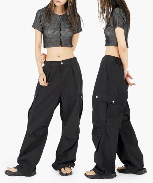 raucohouse(ラウコハウス)の「ナイロンスナップワイドカーゴパンツ(カーゴパンツ・レディース・ブラック/カーキ・S/M)」の11枚目の写真