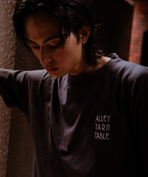 ROOPTOKYO(ループトウキョウ)の「AYT×阪神タイガース トラッキー プリントデザイン グラフィック クルーネックTシャツ 半袖 メンズ 野球 ベースボール 2026年夏 夏服(Tシャツ/カットソー・メンズ・チャコール・M/L/XL)」の4枚目の写真