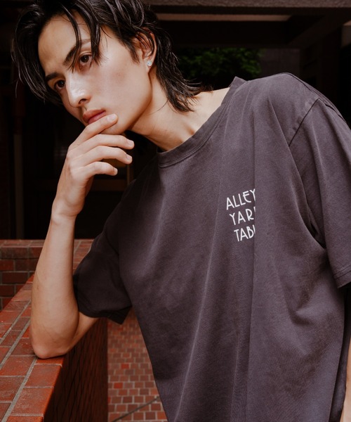 ROOPTOKYO(ループトウキョウ)の「AYT×阪神タイガース トラッキー プリントデザイン グラフィック クルーネックTシャツ 半袖 メンズ 野球 ベースボール 2026年夏 夏服(Tシャツ/カットソー・メンズ・チャコール・M/L/XL)」の5枚目の写真